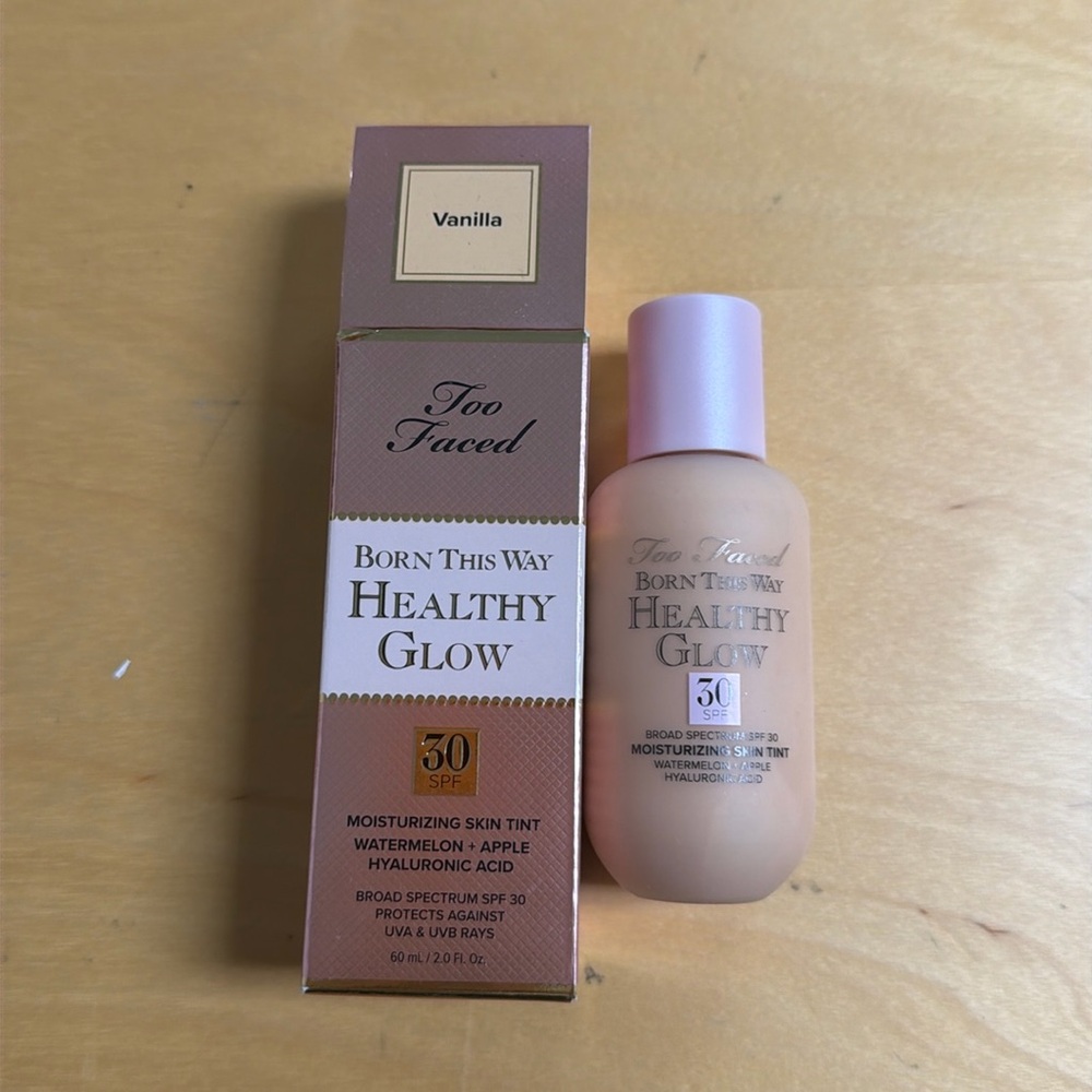 Nwb Too Faced Born This Way Healthy Glow 30spf Moisturizing Skin Tint